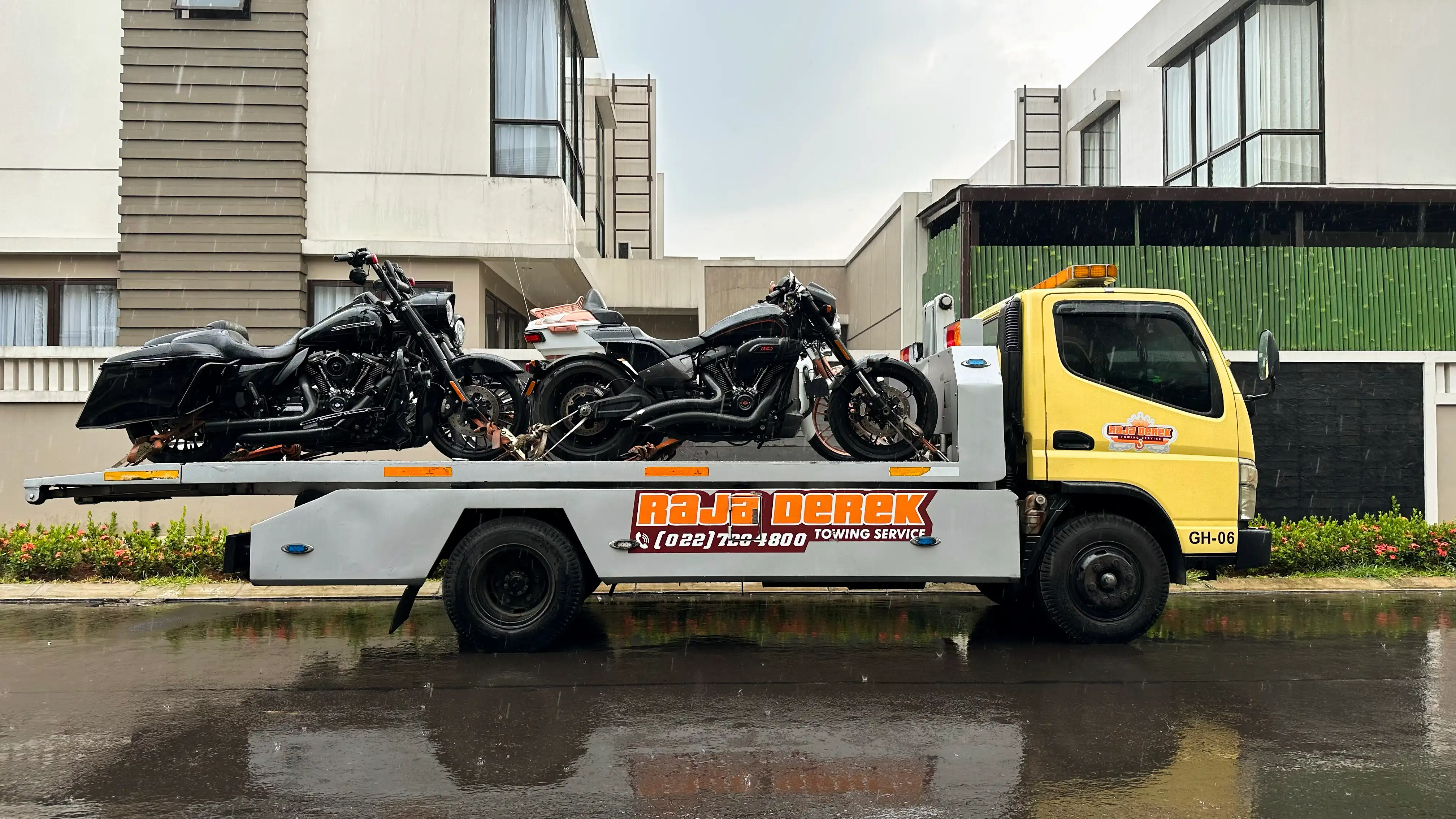 Bantuan Darurat Mogok Tol Cipali